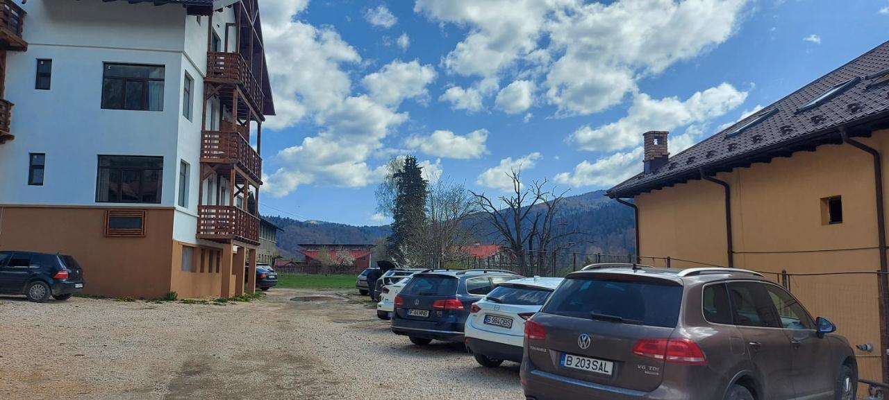 Vila Panoramic Buşteni Eksteriør billede